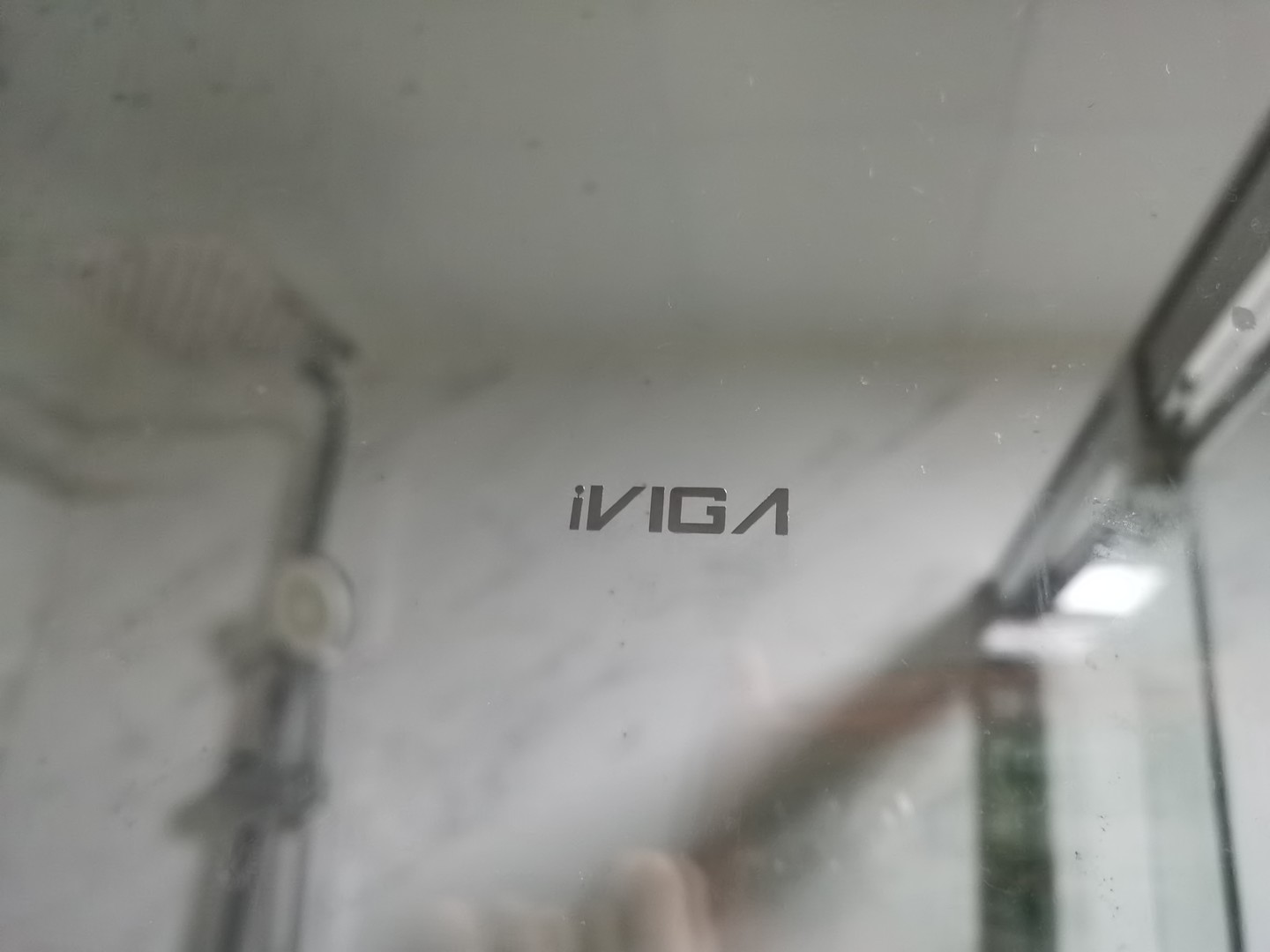 iVIGA Shower Door with Premium Thick Tempered Glass
